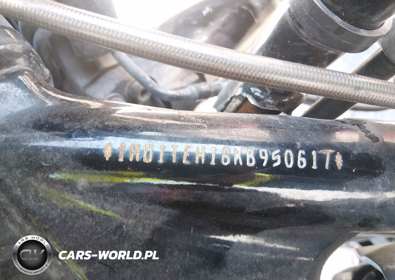2019 Harley-Davidson Flhtkse VIN:1HD1TEH16KB950617 - 10