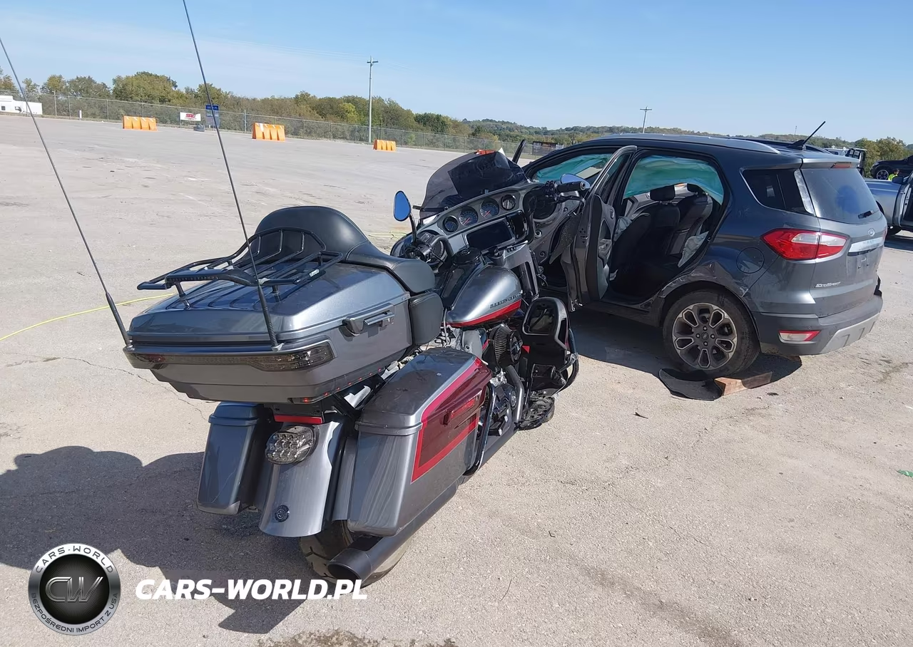 2019 Harley-Davidson Flhtkse VIN:1HD1TEH16KB950617 - 3