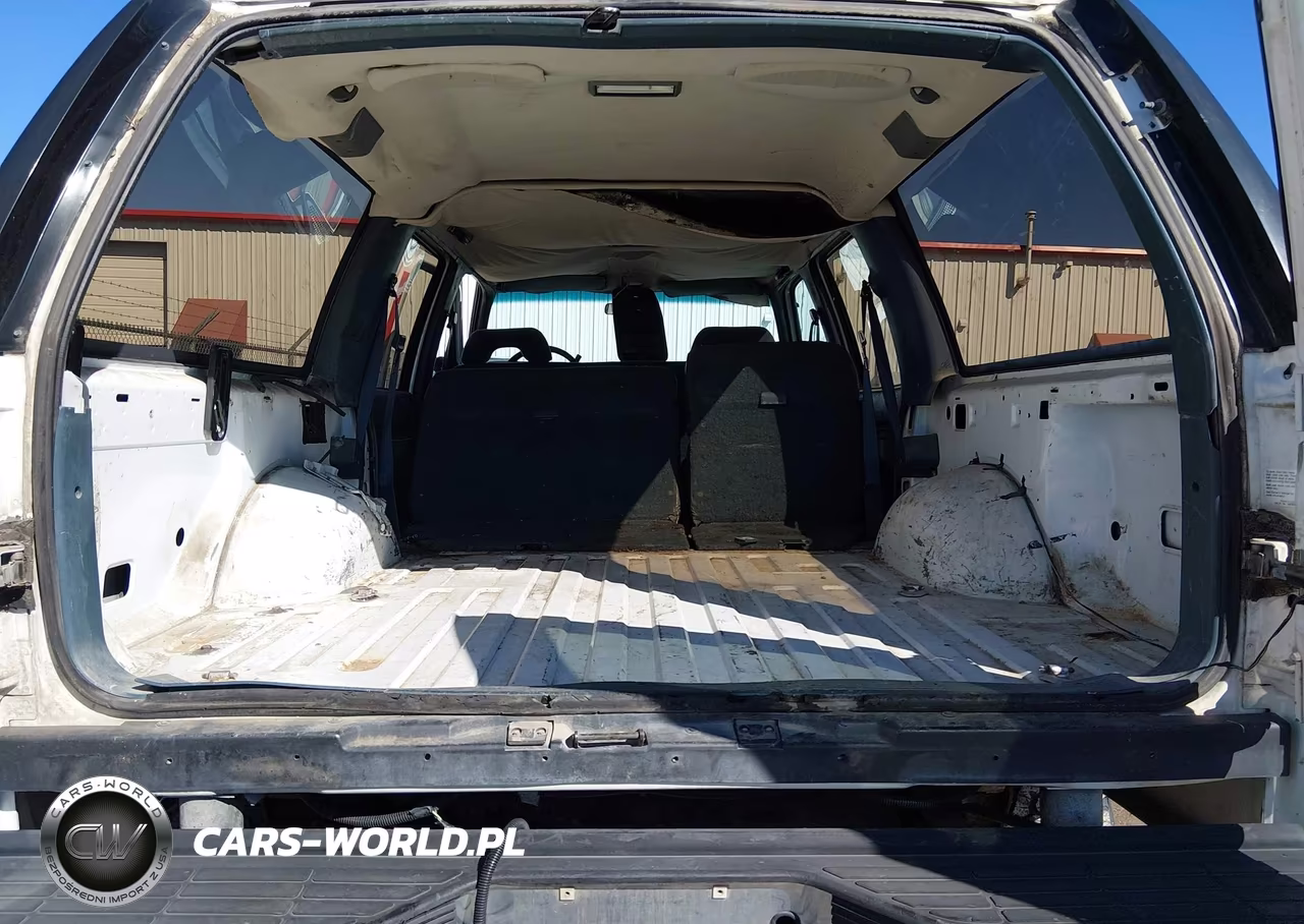 1993 Chevrolet Suburban K2500 VIN:1GNGK26K0PJ340211 - 16