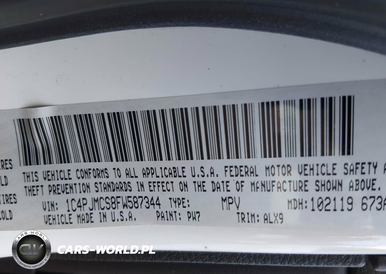 2015 Jeep Cherokee Latitude VIN:1C4PJMCS8FW587344 - 9