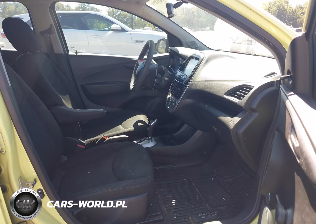 2018 Chevrolet Spark Ls Cvt VIN:KL8CB6SA0JC431432 - 5