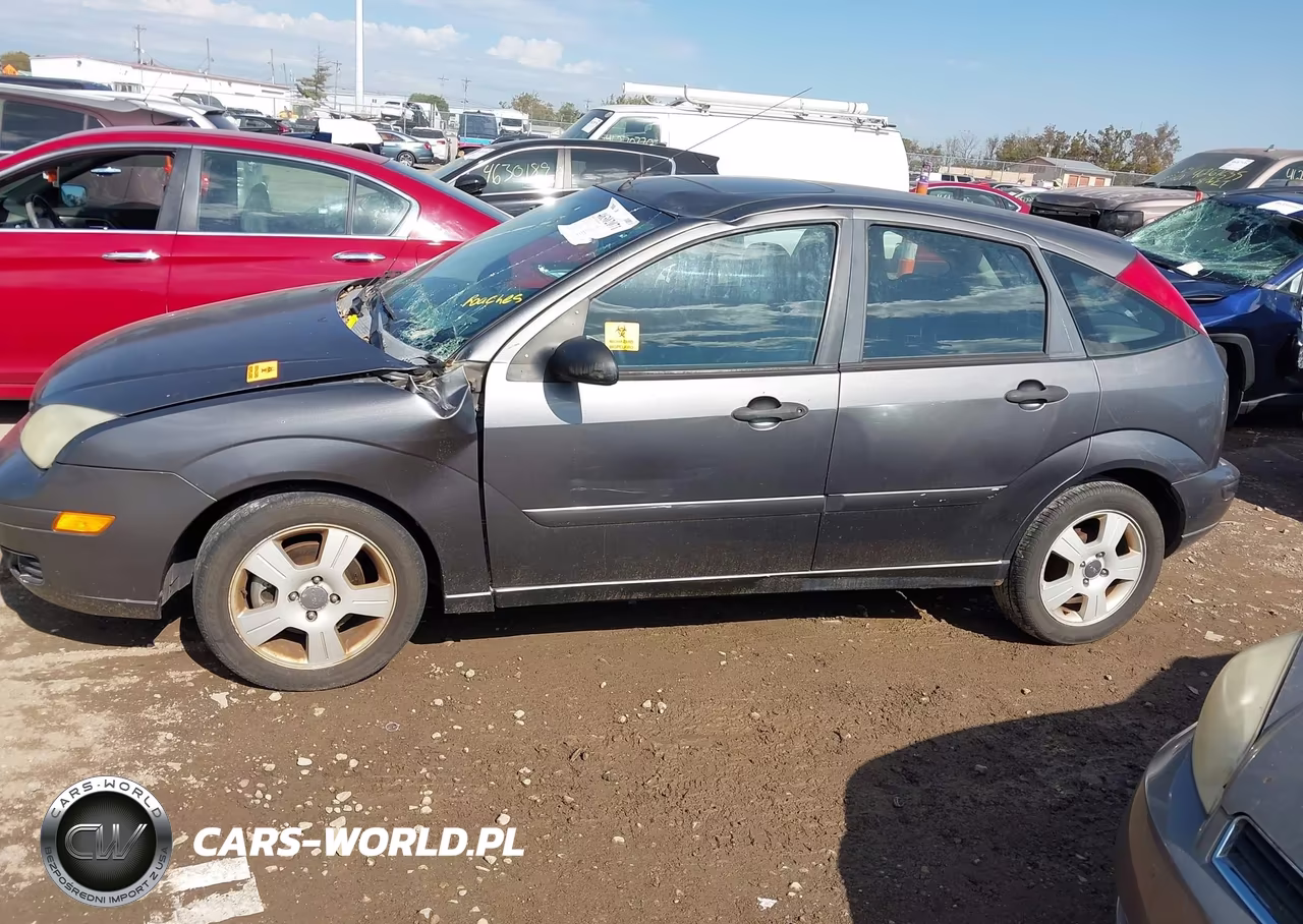 2007 Ford Focus S-Se-Ses VIN:1FAHP37N67W313732 - 13