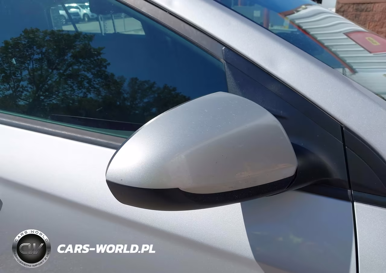 2019 Hyundai Ioniq Hybrid Blue VIN:KMHC65LC1KU156408 - 15
