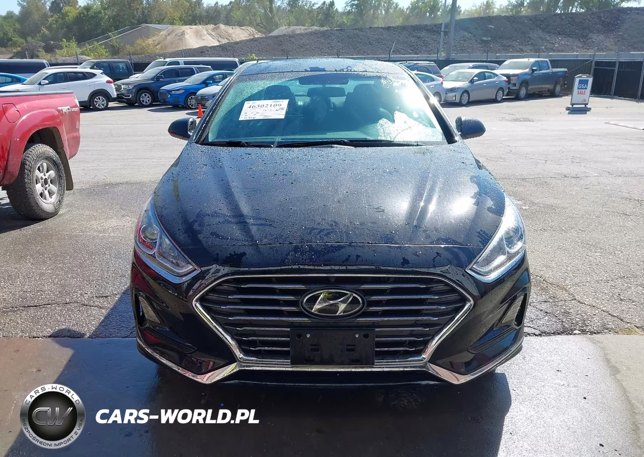 2018 Hyundai Sonata Eco VIN:5NPE24AAXJH679911 - 17