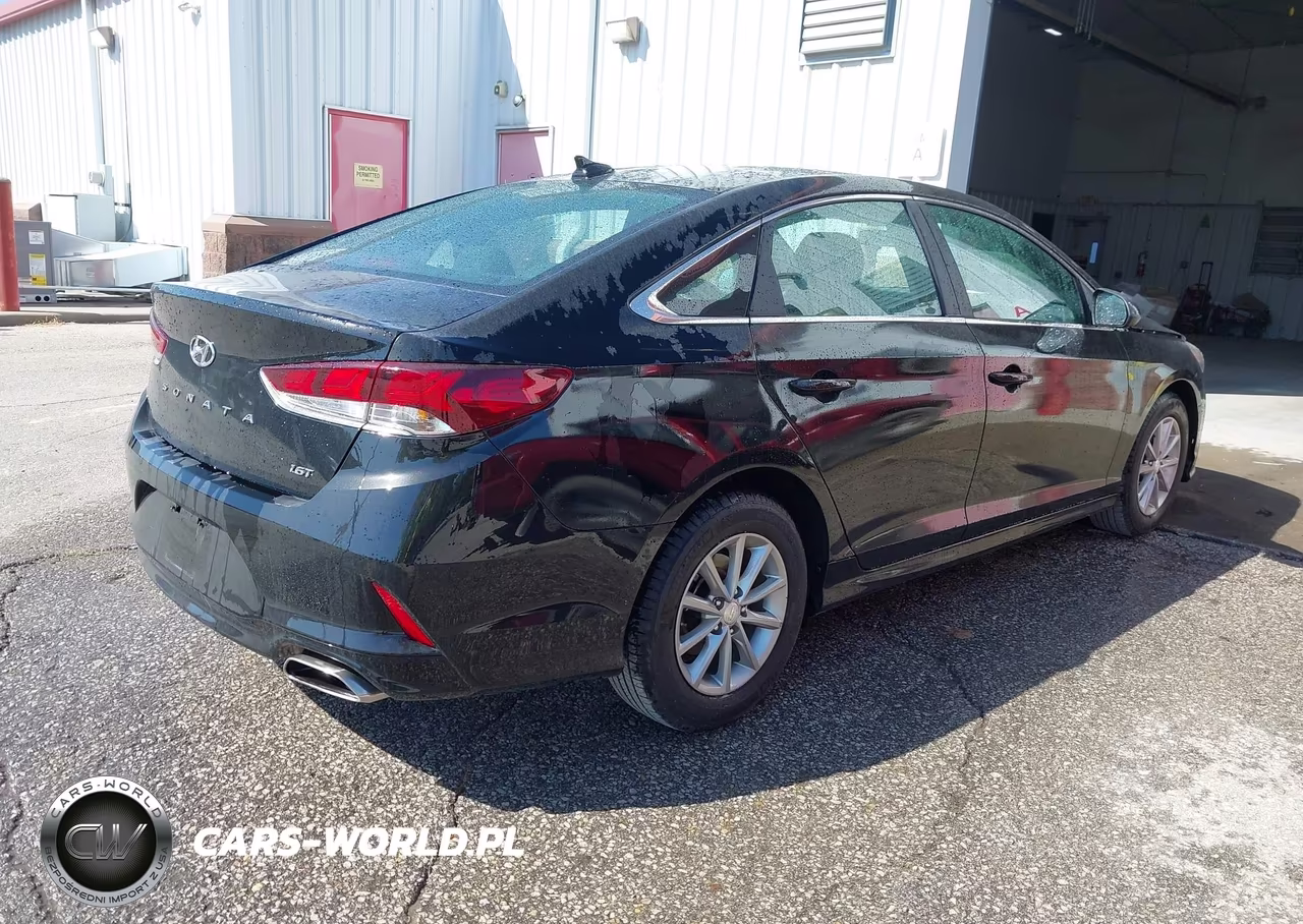 2018 Hyundai Sonata Eco VIN:5NPE24AAXJH679911 - 4