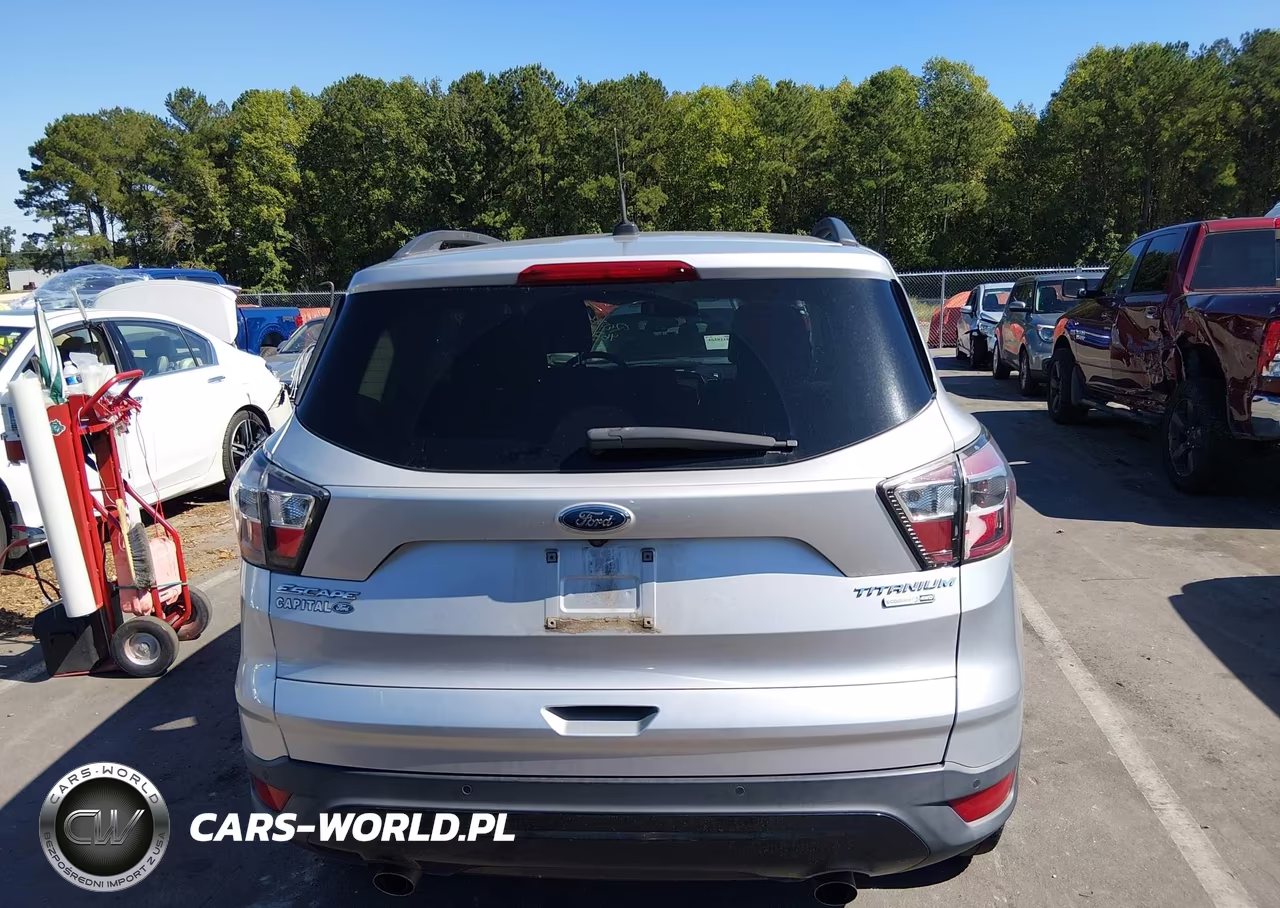 2017 Ford Escape Titanium VIN:1FMCU9J93HUA44965 - 16