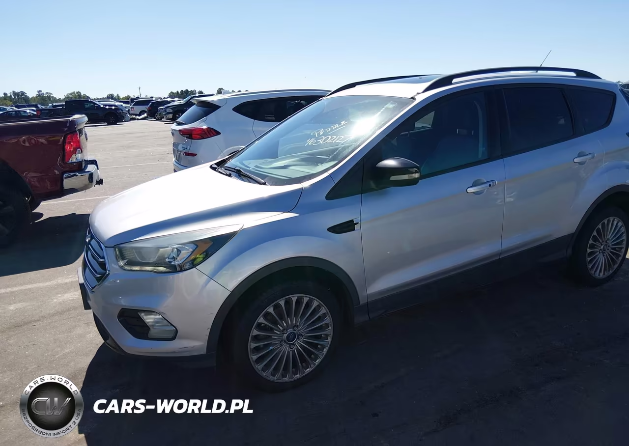 2017 Ford Escape Titanium VIN:1FMCU9J93HUA44965 - 2