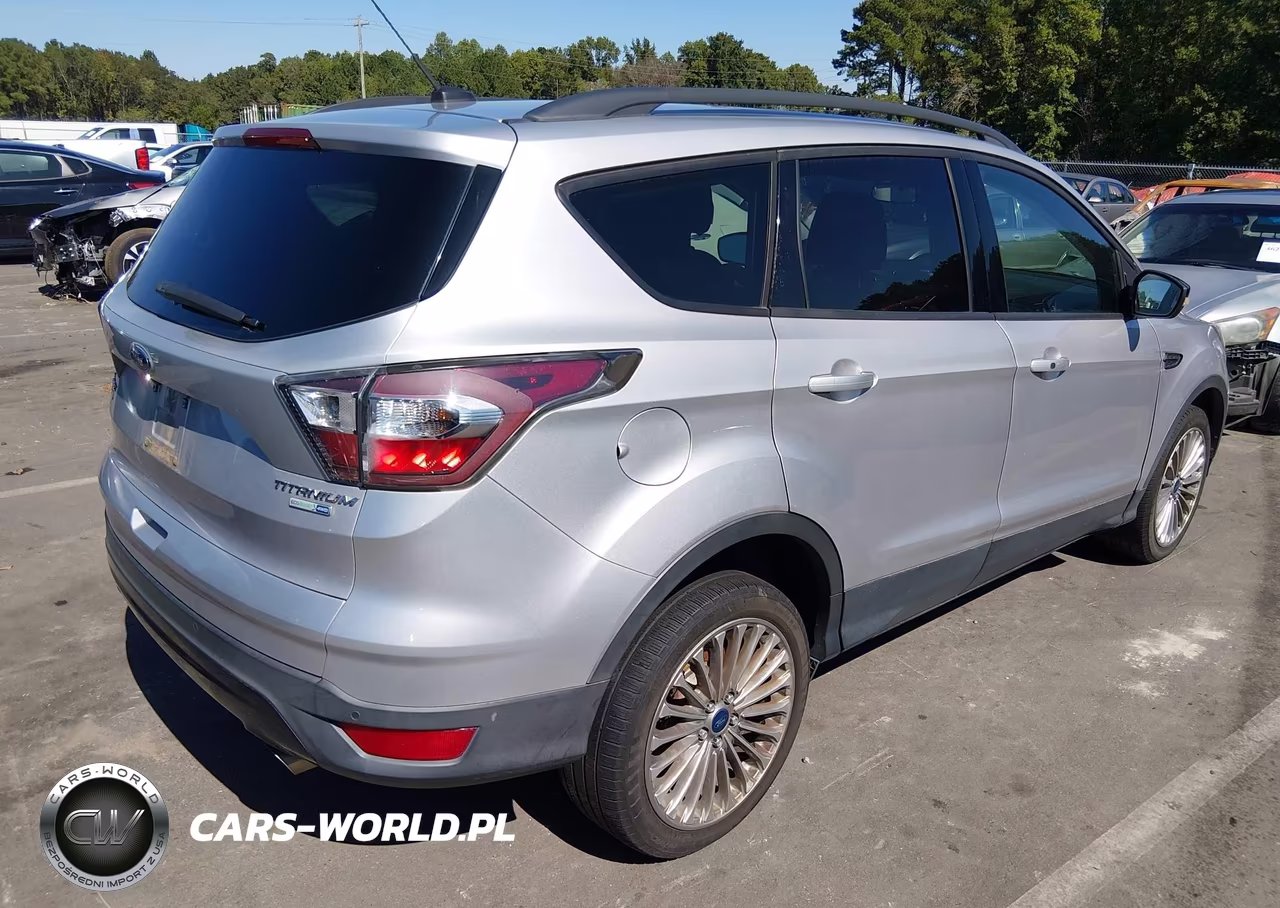 2017 Ford Escape Titanium VIN:1FMCU9J93HUA44965 - 4