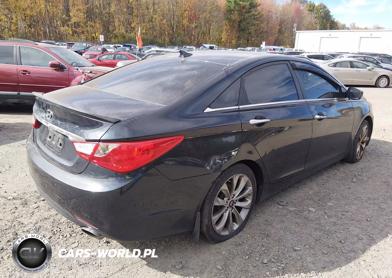 2013 Hyundai Sonata Se VIN:5NPEC4AC4DH639942 - 4