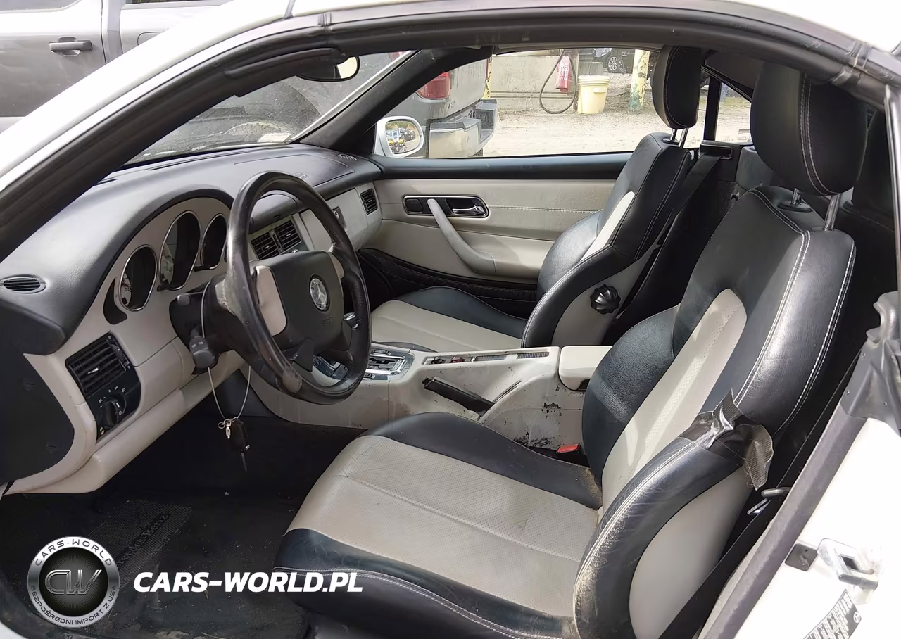 1998 Mercedes-Benz Slk 230 VIN:WDBKK47F0WF065780 - 8