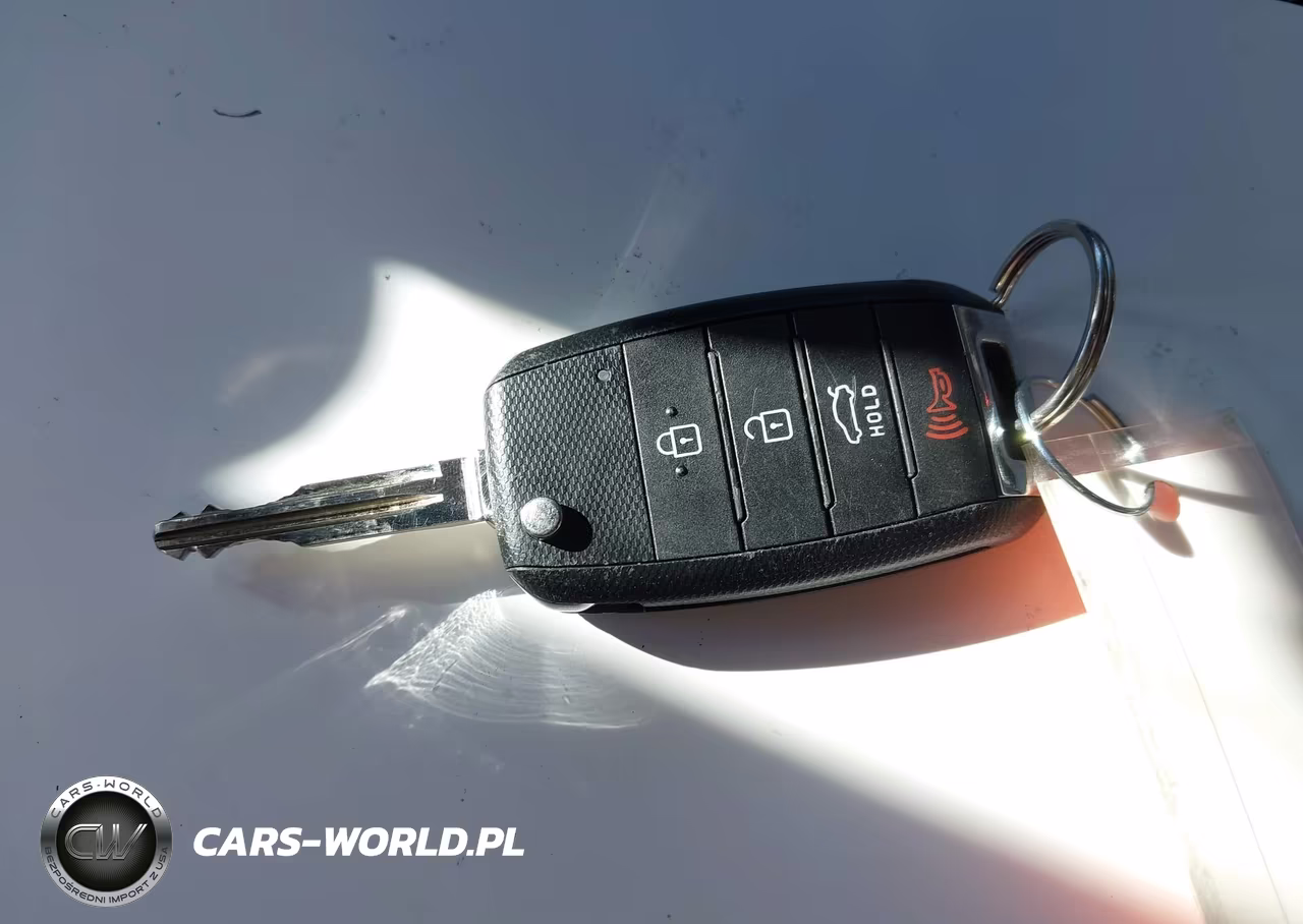 2018 Kia Forte Lx VIN:3KPFK4A72JE250887 - 11