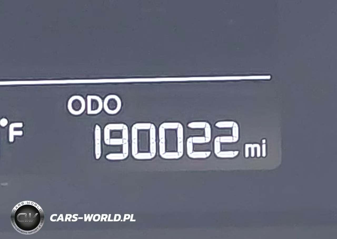 2018 Kia Forte Lx VIN:3KPFK4A72JE250887 - 12