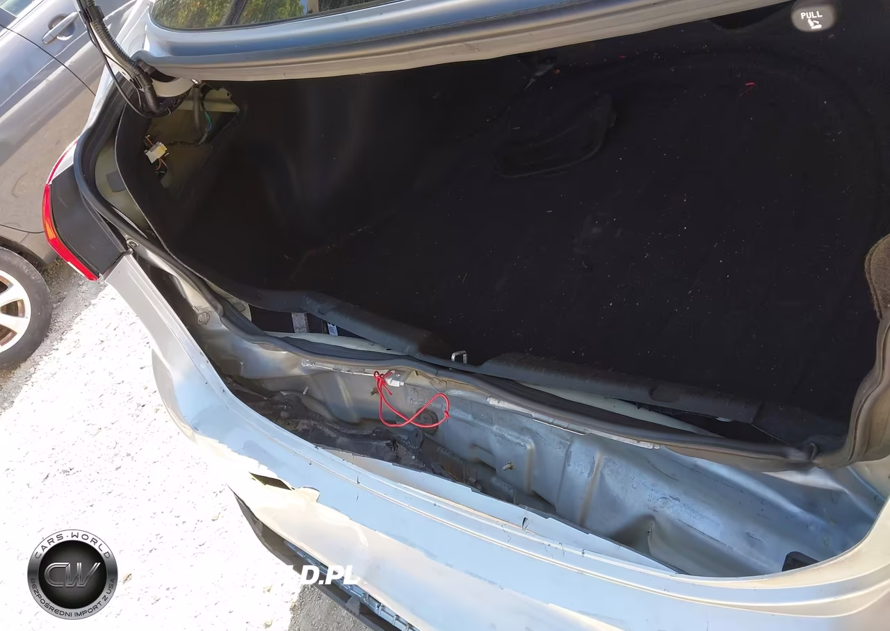 2018 Kia Forte Lx VIN:3KPFK4A72JE250887 - 17