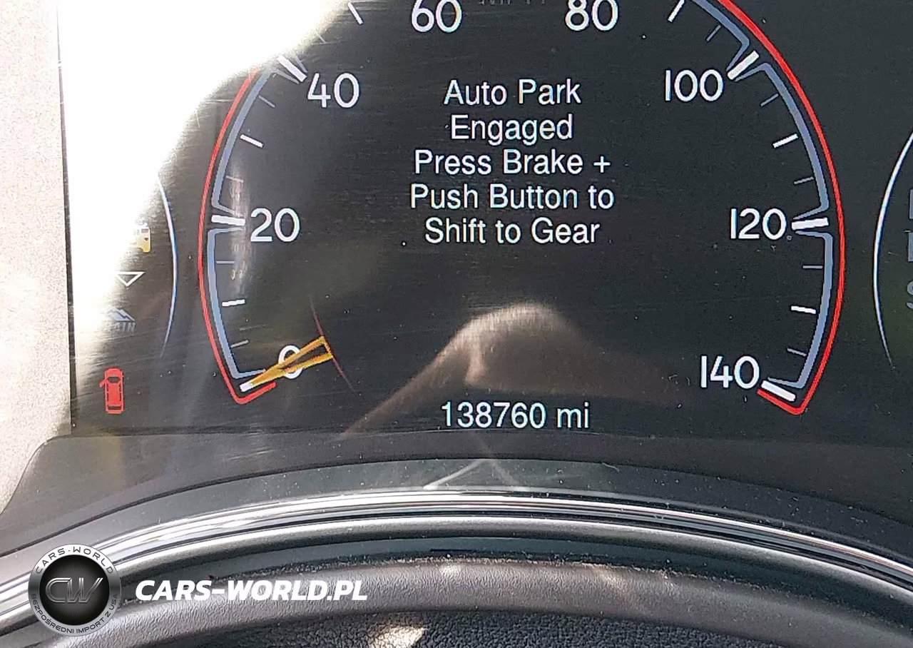 2015 Jeep Grand Cherokee Overland VIN:1C4RJFCGXFC151287 - 15