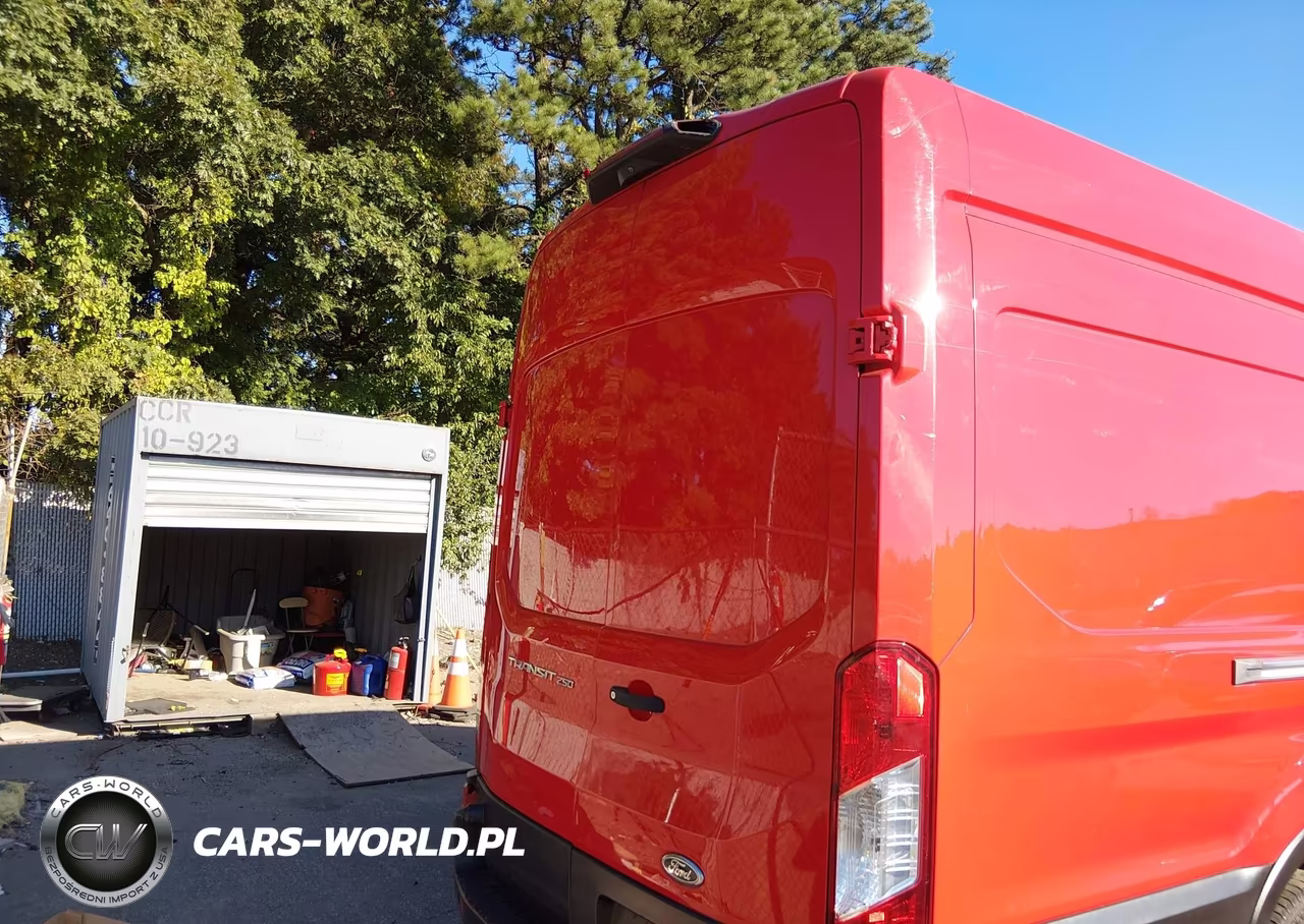 2018 Ford Transit-250 VIN:1FTYR3XM0JKA19222 - 17