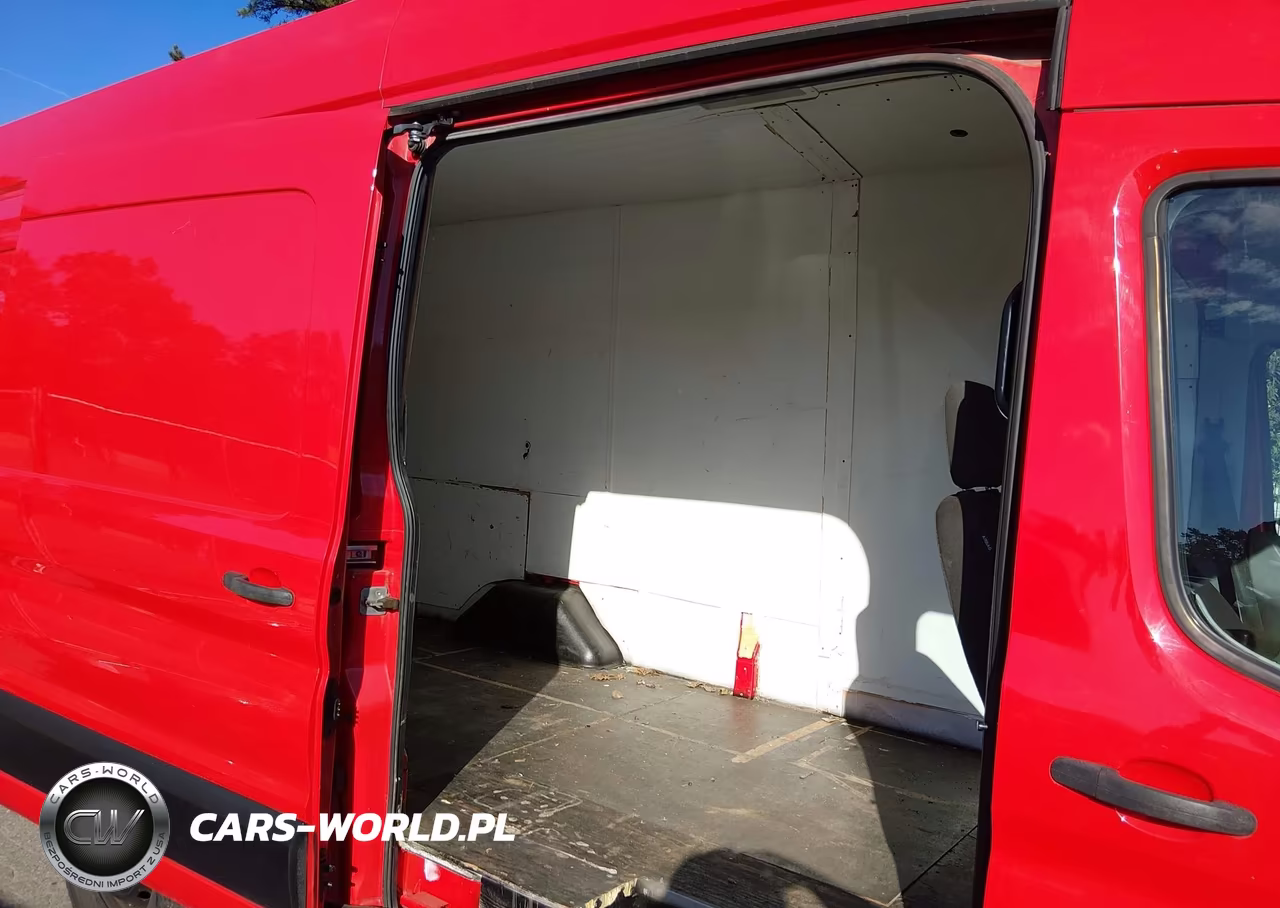 2018 Ford Transit-250 VIN:1FTYR3XM0JKA19222 - 8