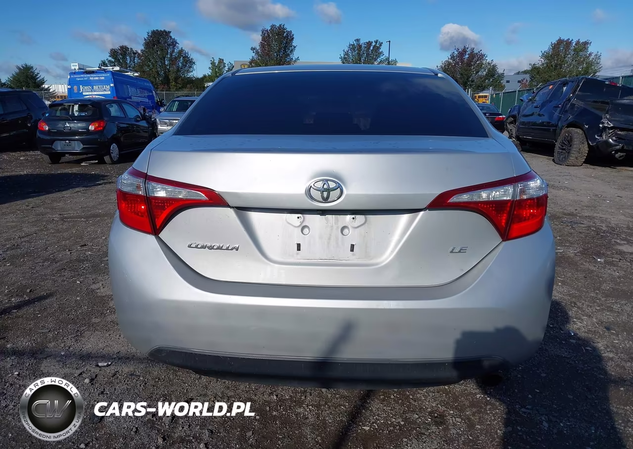 2016 Toyota Corolla Le VIN:2T1BURHE8GC686645 - 17