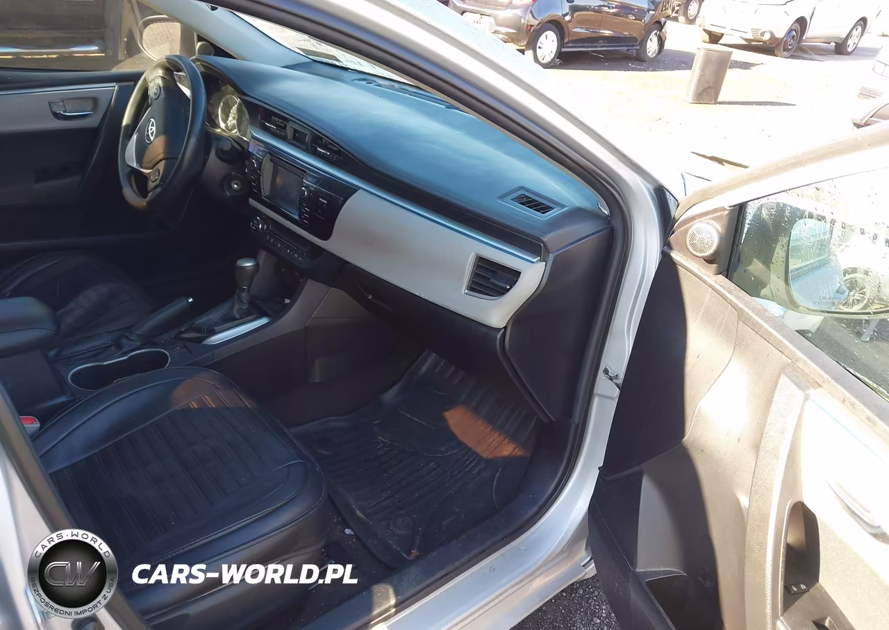 2016 Toyota Corolla Le VIN:2T1BURHE8GC686645 - 5