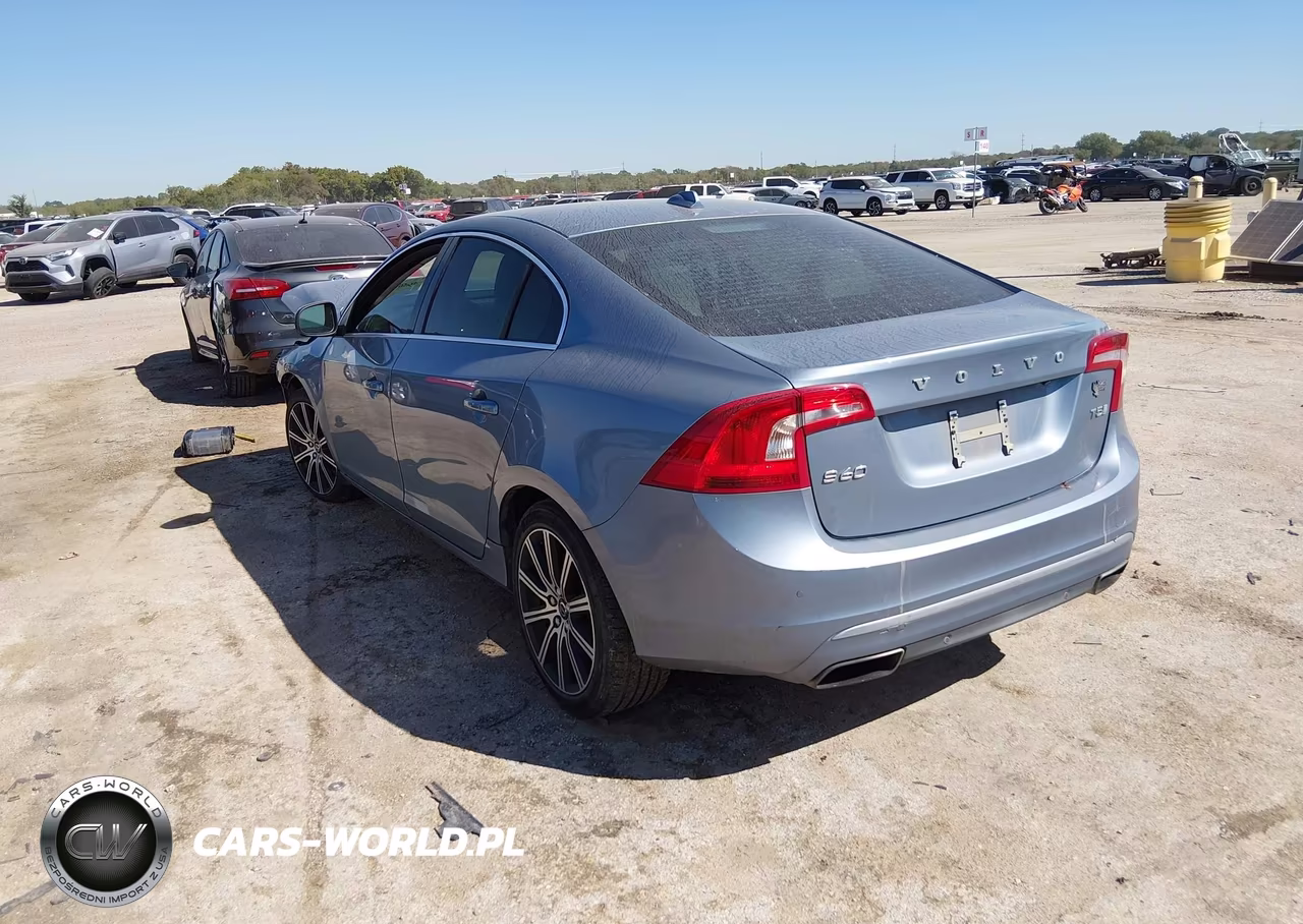 2018 Volvo S60 Inscription T5 VIN:LYV402HK9JB174317 - 3