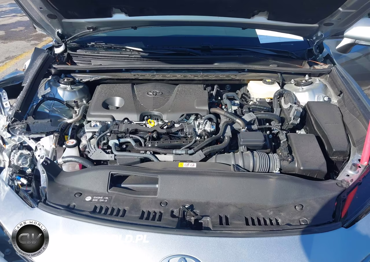 2026 Toyota Camry Le VIN:4T1DAACK5TU765750 - 10