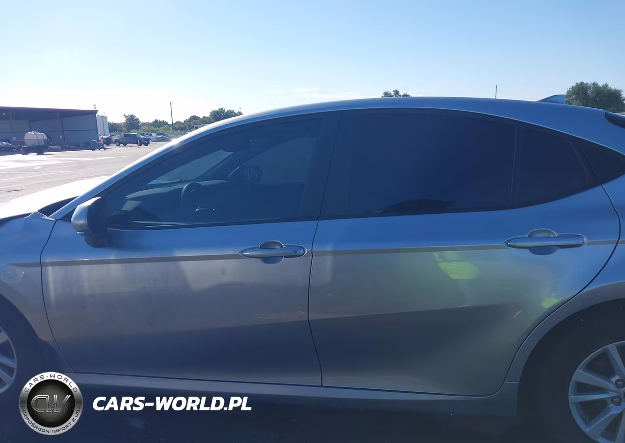 2026 Toyota Camry Le VIN:4T1DAACK5TU765750 - 14