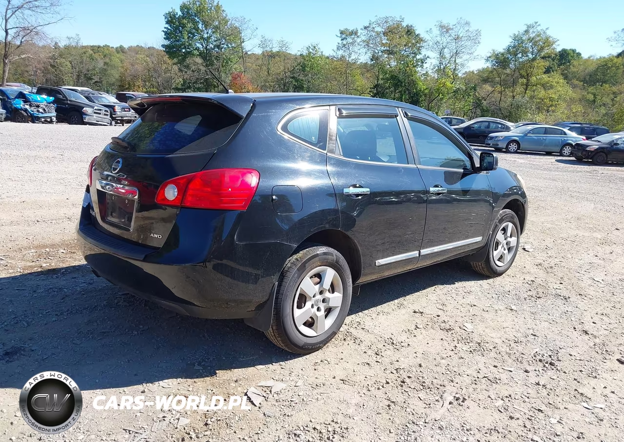 2011 Nissan Rogue S VIN:JN8AS5MV9BW277865 - 4
