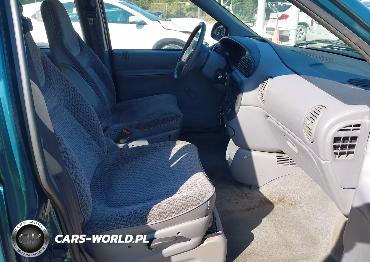 2000 Chrysler Voyager VIN:2C4FJ25B6YR852755 - 5