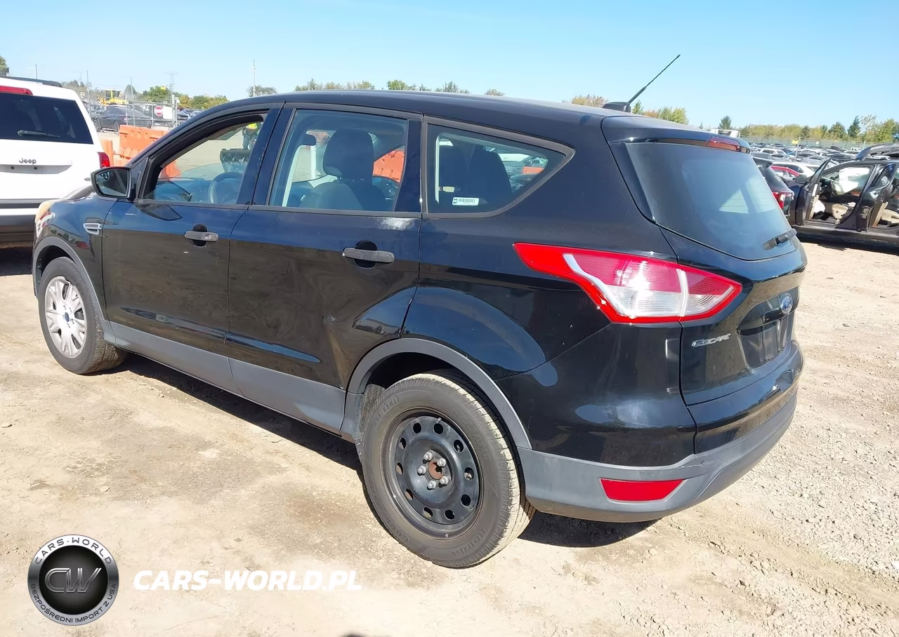 2016 Ford Escape S VIN:1FMCU0F7XGUB31330 - 3