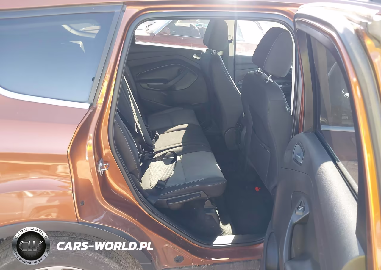 2017 Ford Escape Se VIN:1FMCU9G93HUE28994 - 8