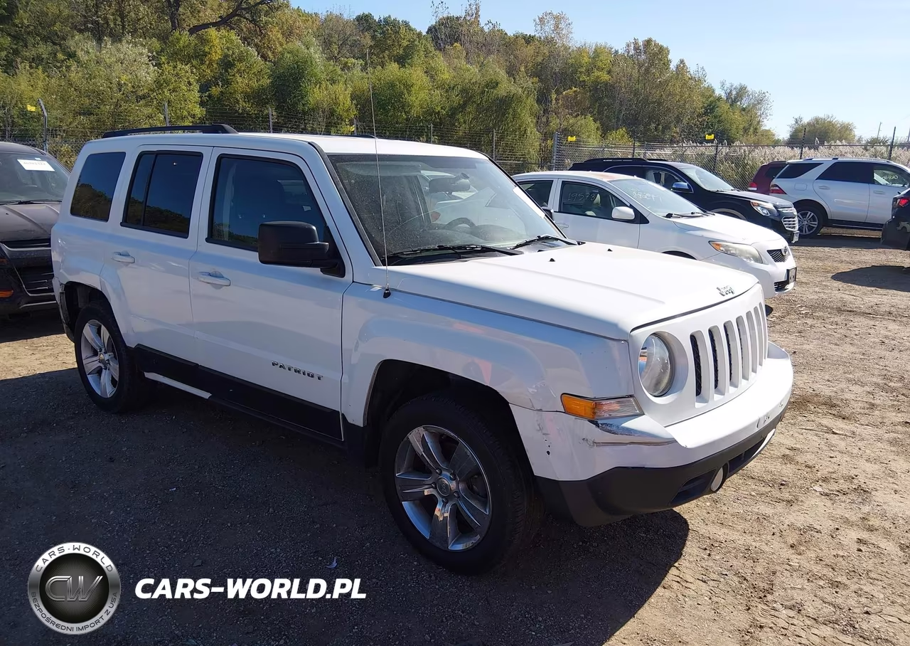 2015 Jeep Patriot Latitude VIN:1C4NJPFA1FD250537 - 1