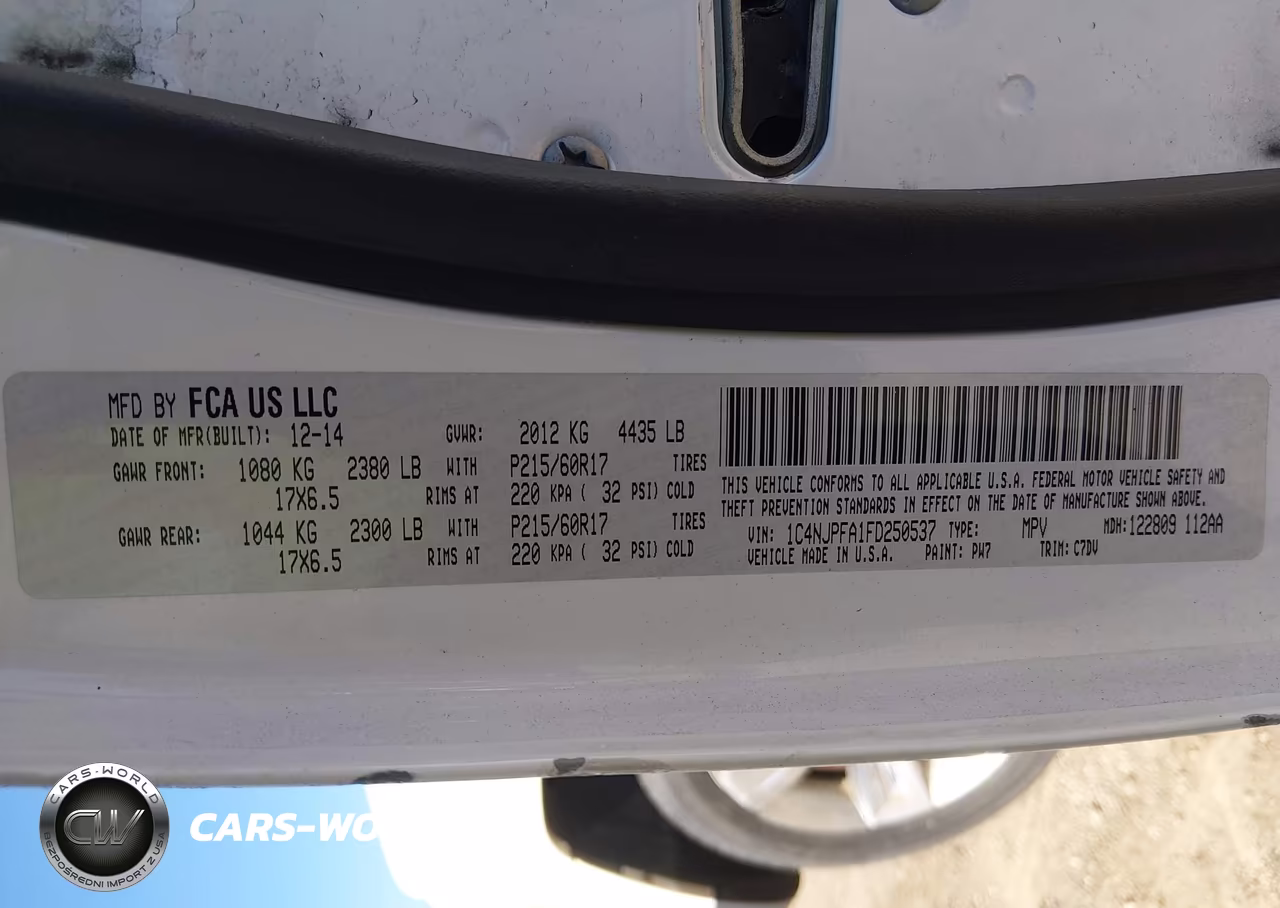 2015 Jeep Patriot Latitude VIN:1C4NJPFA1FD250537 - 9