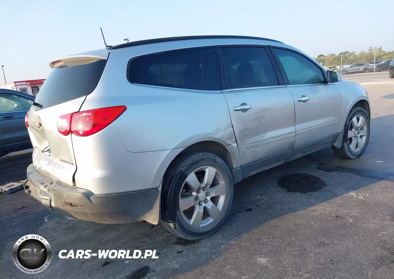 2012 Chevrolet Traverse 1Lt VIN:1GNKRGED4CJ141162 - 4