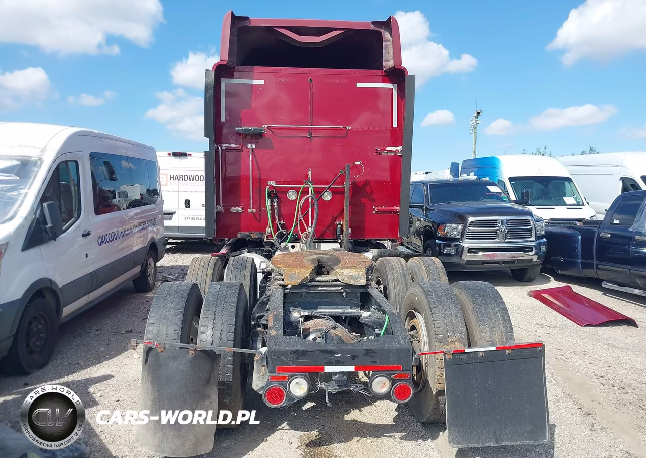 2013 Peterbilt 386 VIN:1XPHD49X7DD156032 - 18