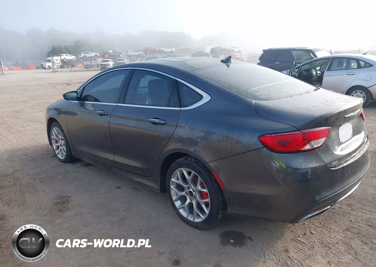 2016 Chrysler 200 C VIN:1C3CCCEG1GN135579 - 3