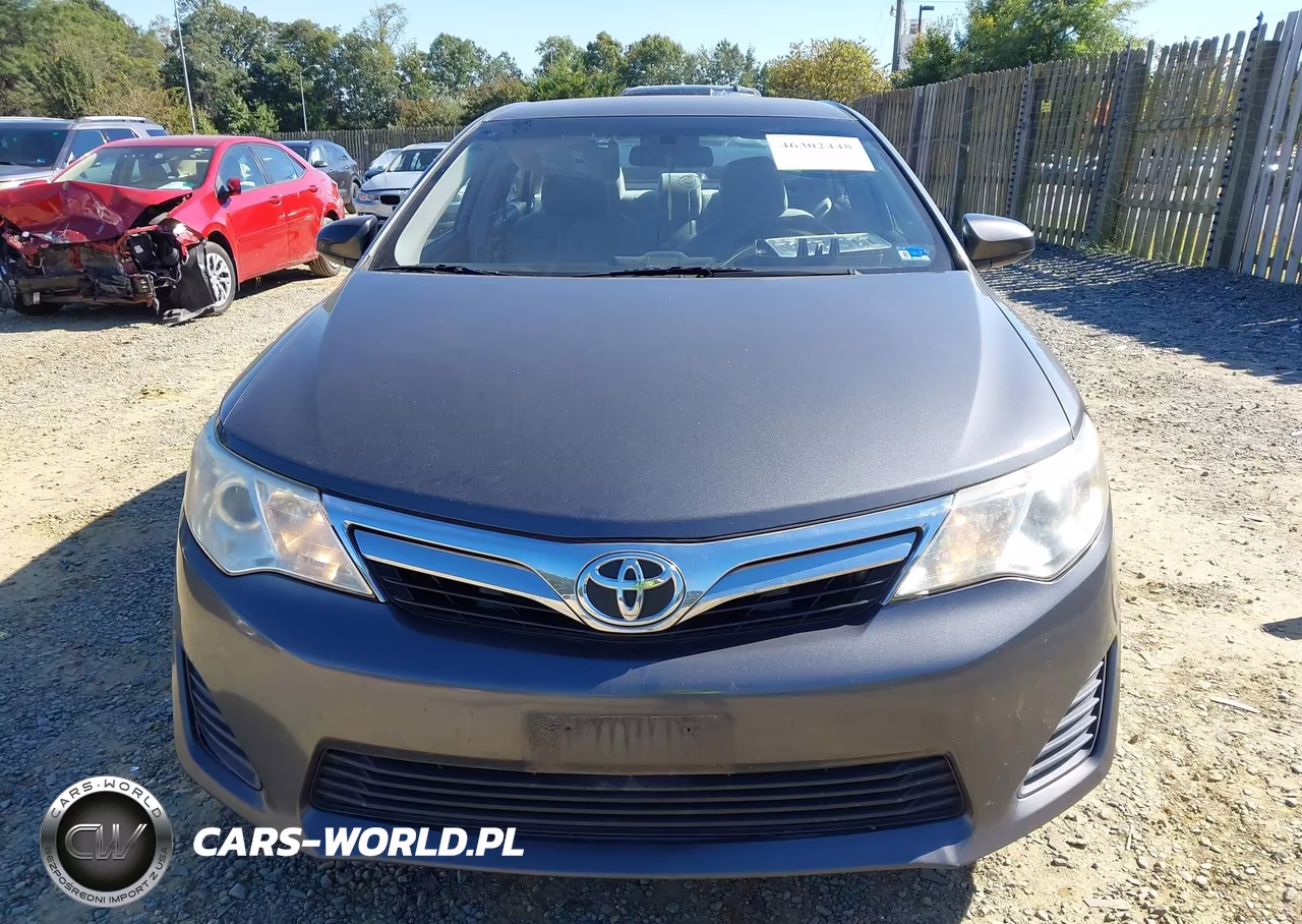 2012 Toyota Camry Se-Le-Xle VIN:4T1BF1FK4CU063052 - 13