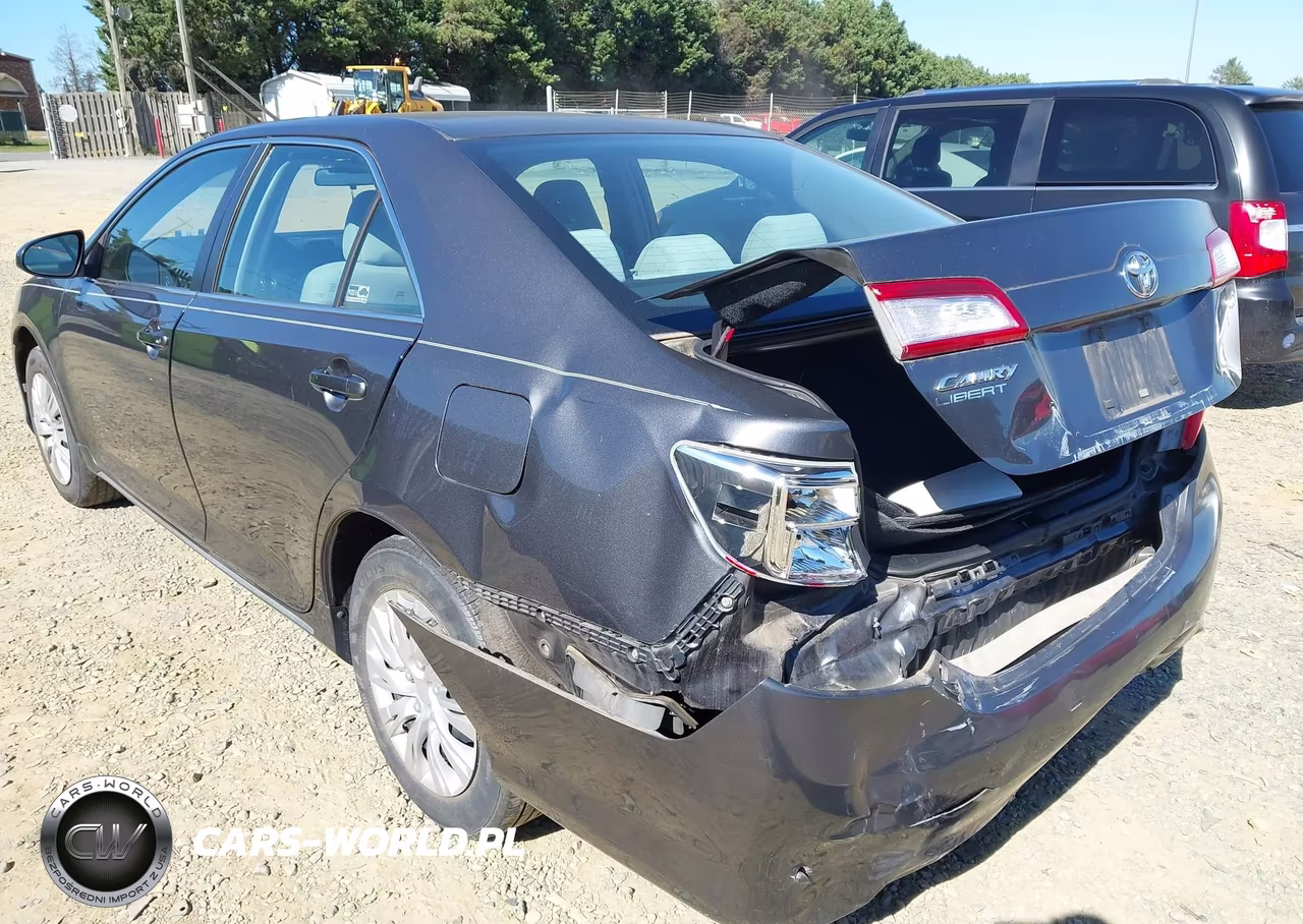 2012 Toyota Camry Se-Le-Xle VIN:4T1BF1FK4CU063052 - 3