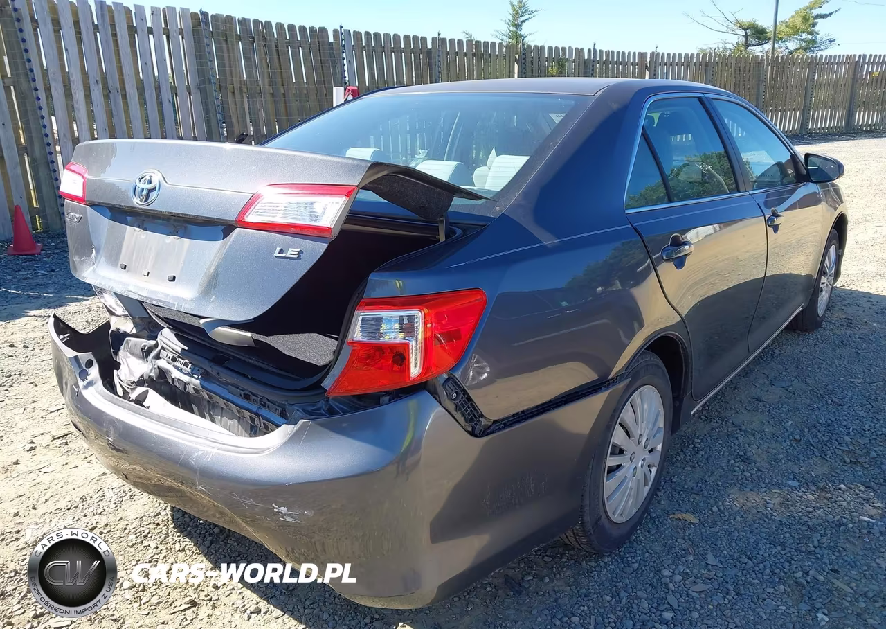 2012 Toyota Camry Se-Le-Xle VIN:4T1BF1FK4CU063052 - 4