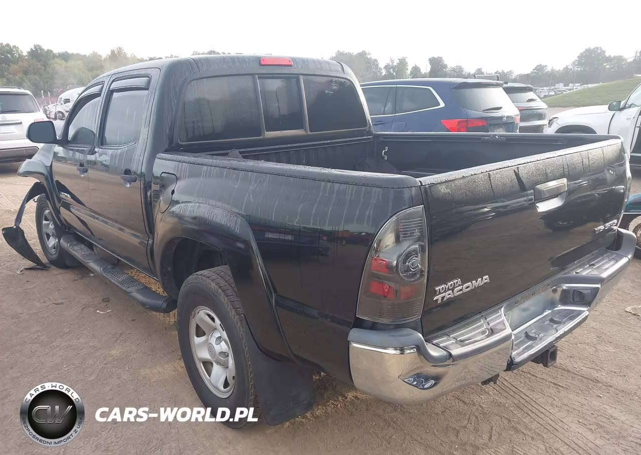 2013 Toyota Tacoma Base V6 VIN:5TFLU4EN8DX052776 - 3