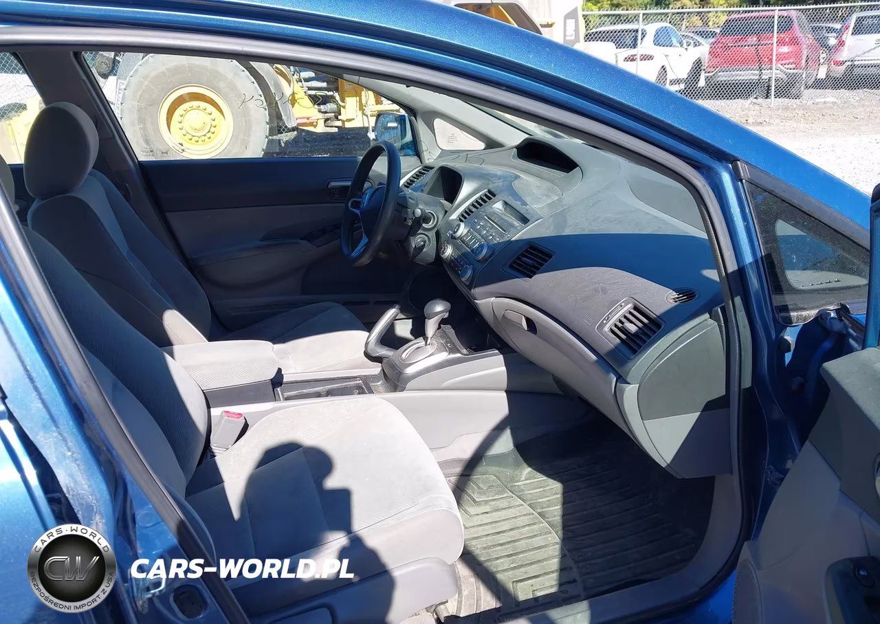 2009 Honda Civic Lx VIN:2HGFA16579H358819 - 5