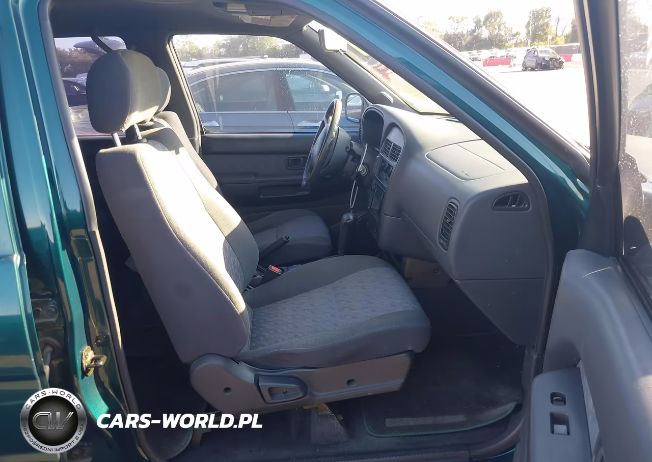 1996 Nissan Pathfinder Xe-Le VIN:JN8AR05SXTW026843 - 5