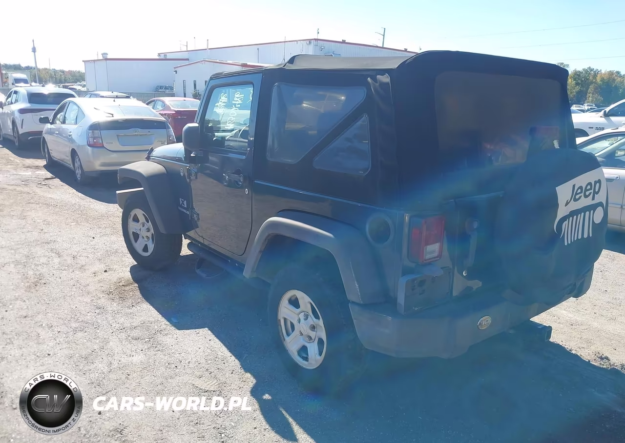 2007 Jeep Wrangler X VIN:1J4FA24197L112160 - 3
