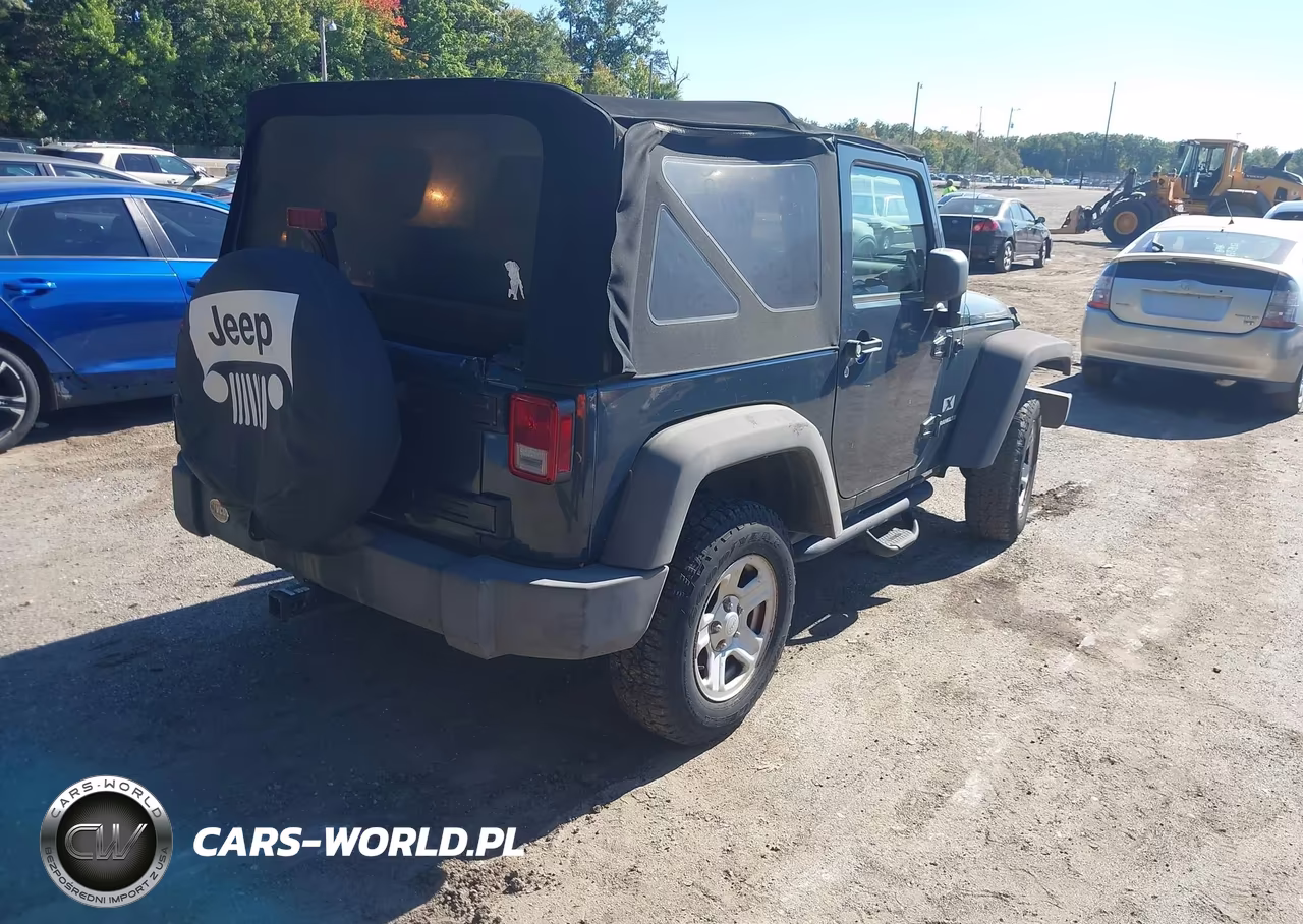 2007 Jeep Wrangler X VIN:1J4FA24197L112160 - 4
