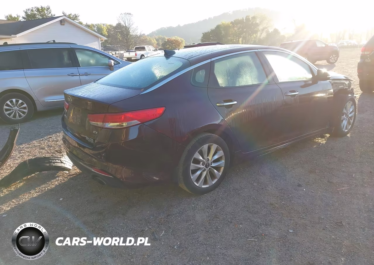 2018 Kia Optima Ex VIN:5XXGU4L38JG182501 - 4