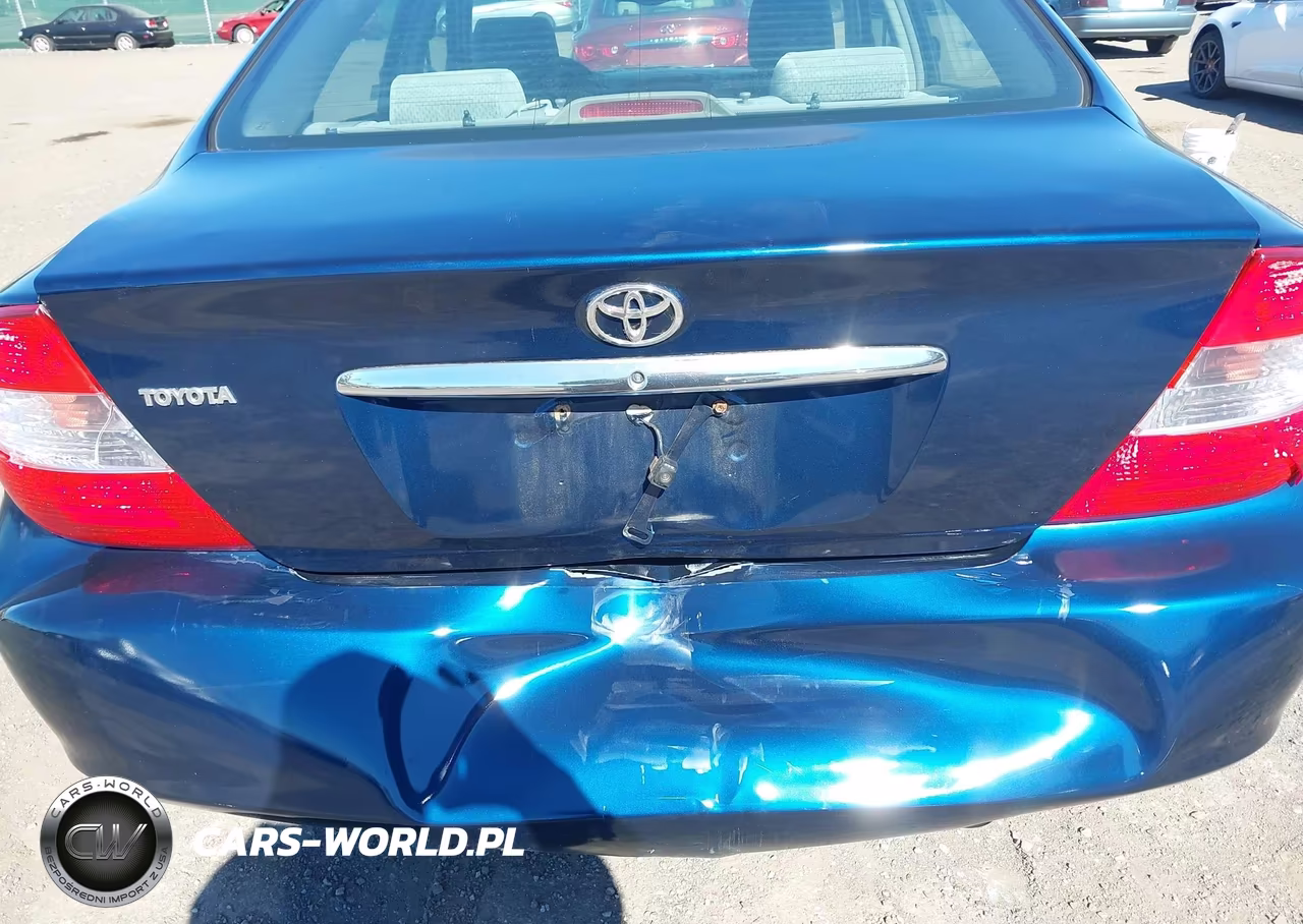 2002 Toyota Camry Xle VIN:4T1BE32K12U536277 - 12