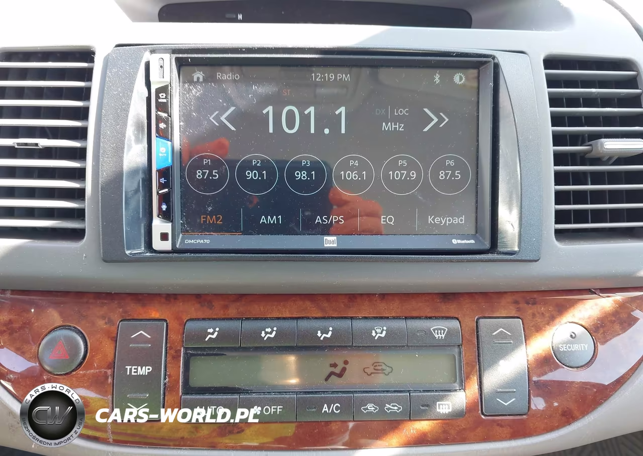 2002 Toyota Camry Xle VIN:4T1BE32K12U536277 - 14