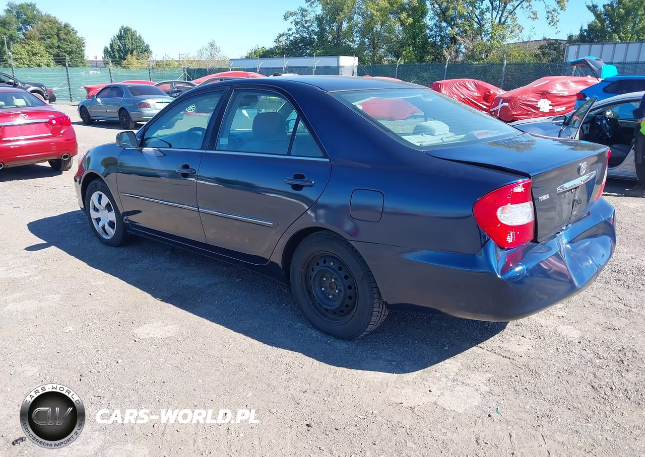2002 Toyota Camry Xle VIN:4T1BE32K12U536277 - 3