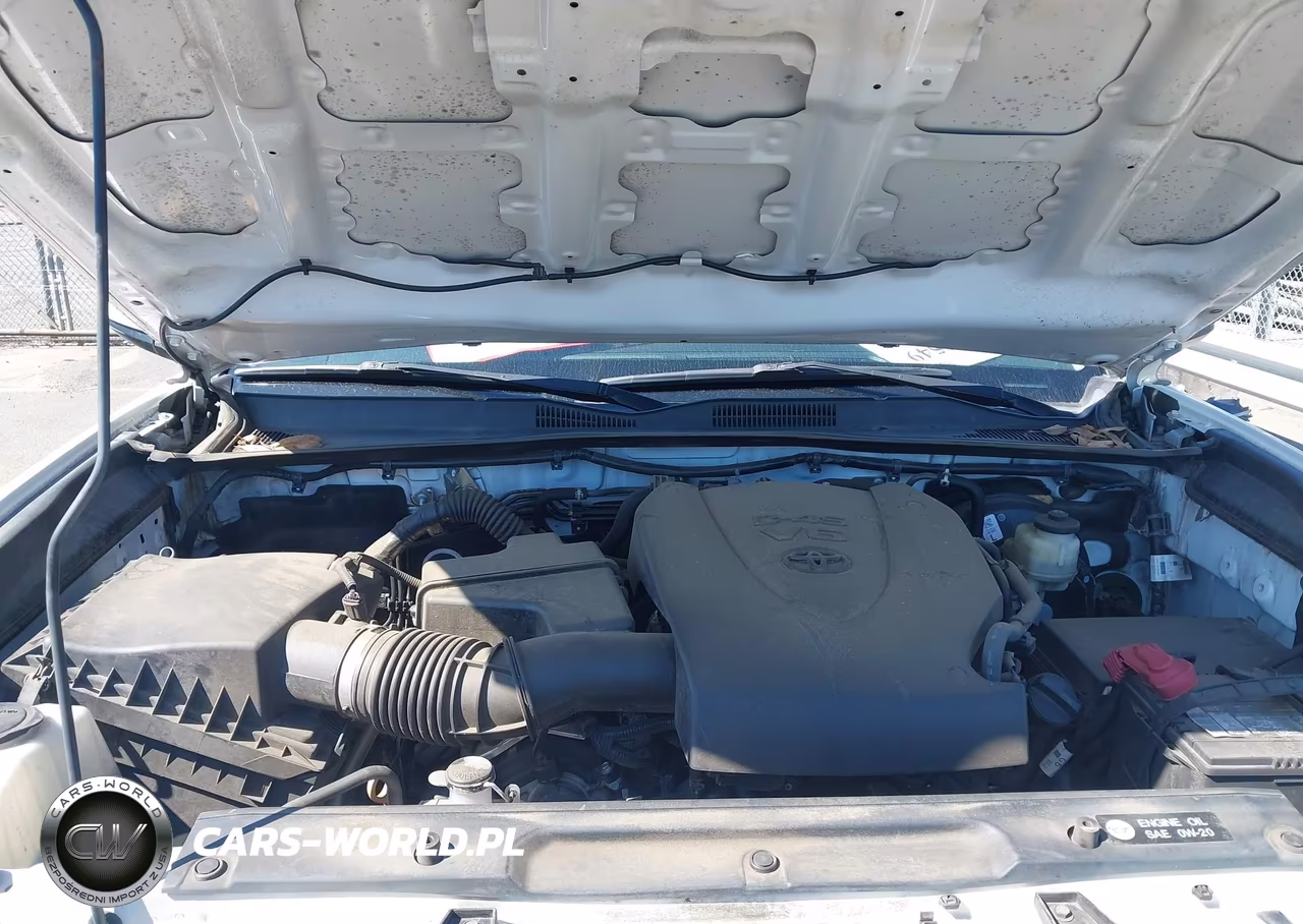 2018 Toyota Tacoma Sr5 V6 VIN:3TMAZ5CN6JM065626 - 10