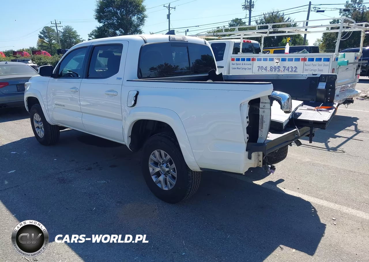 2018 Toyota Tacoma Sr5 V6 VIN:3TMAZ5CN6JM065626 - 3