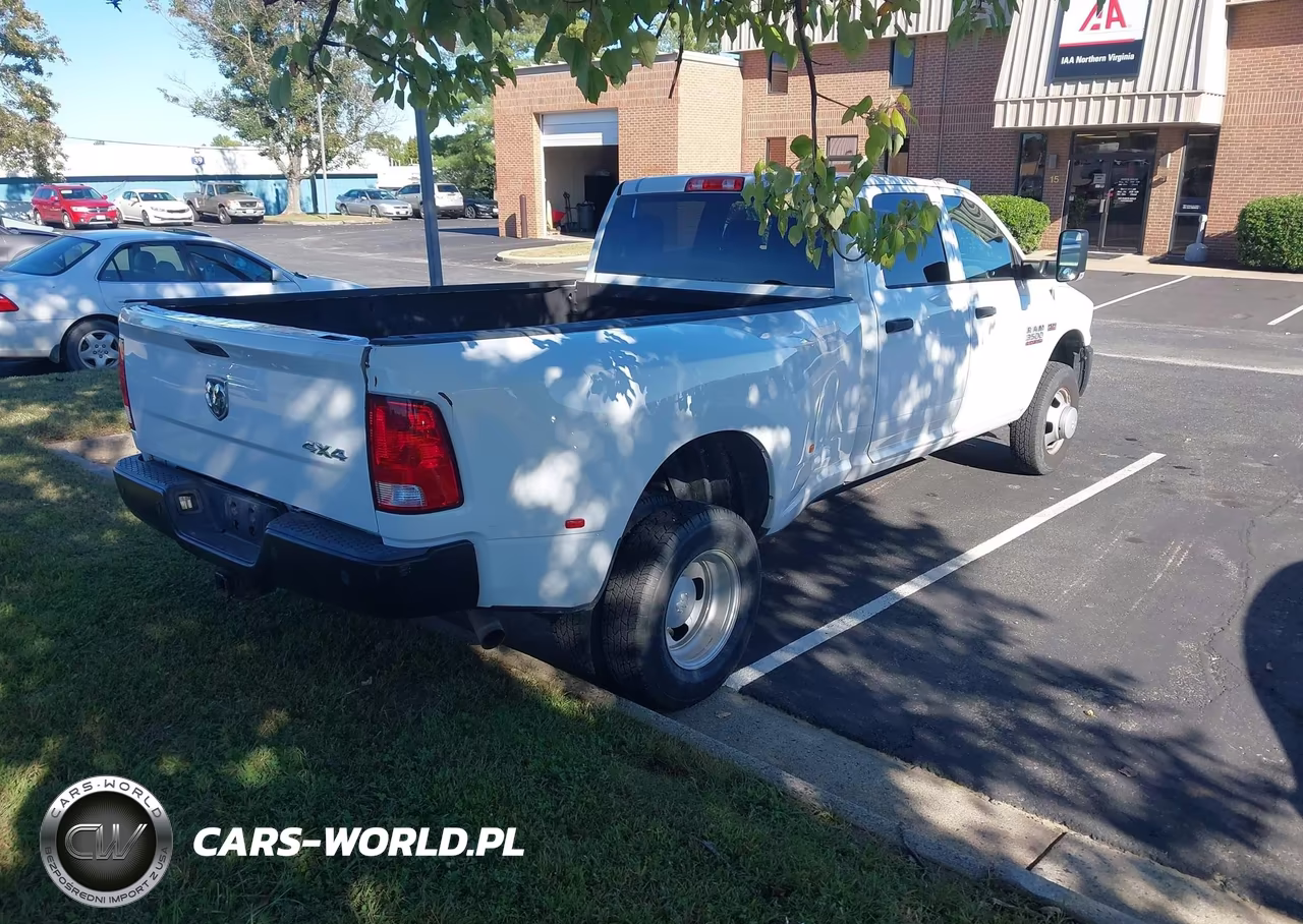 2017 Ram 3500 Tradesman 4X4 8' Box VIN:3C63RRGJ2HG703507 - 4