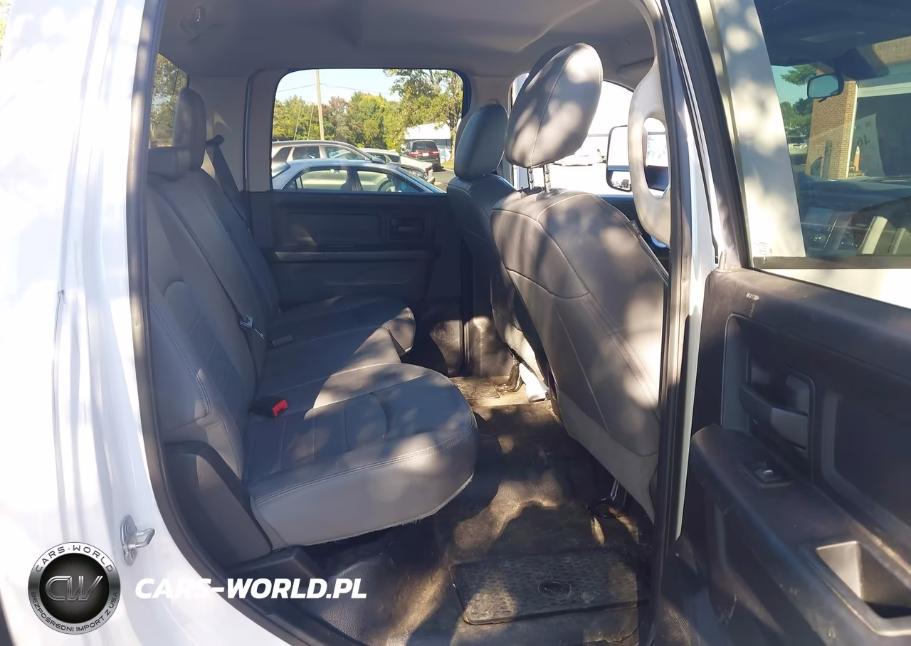 2017 Ram 3500 Tradesman 4X4 8' Box VIN:3C63RRGJ2HG703507 - 8